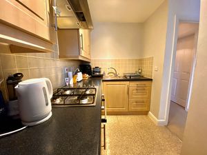 Kitchen- click for photo gallery